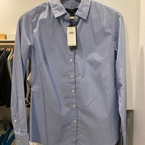 NWT Banana Republic Riley fit shirt removable pin